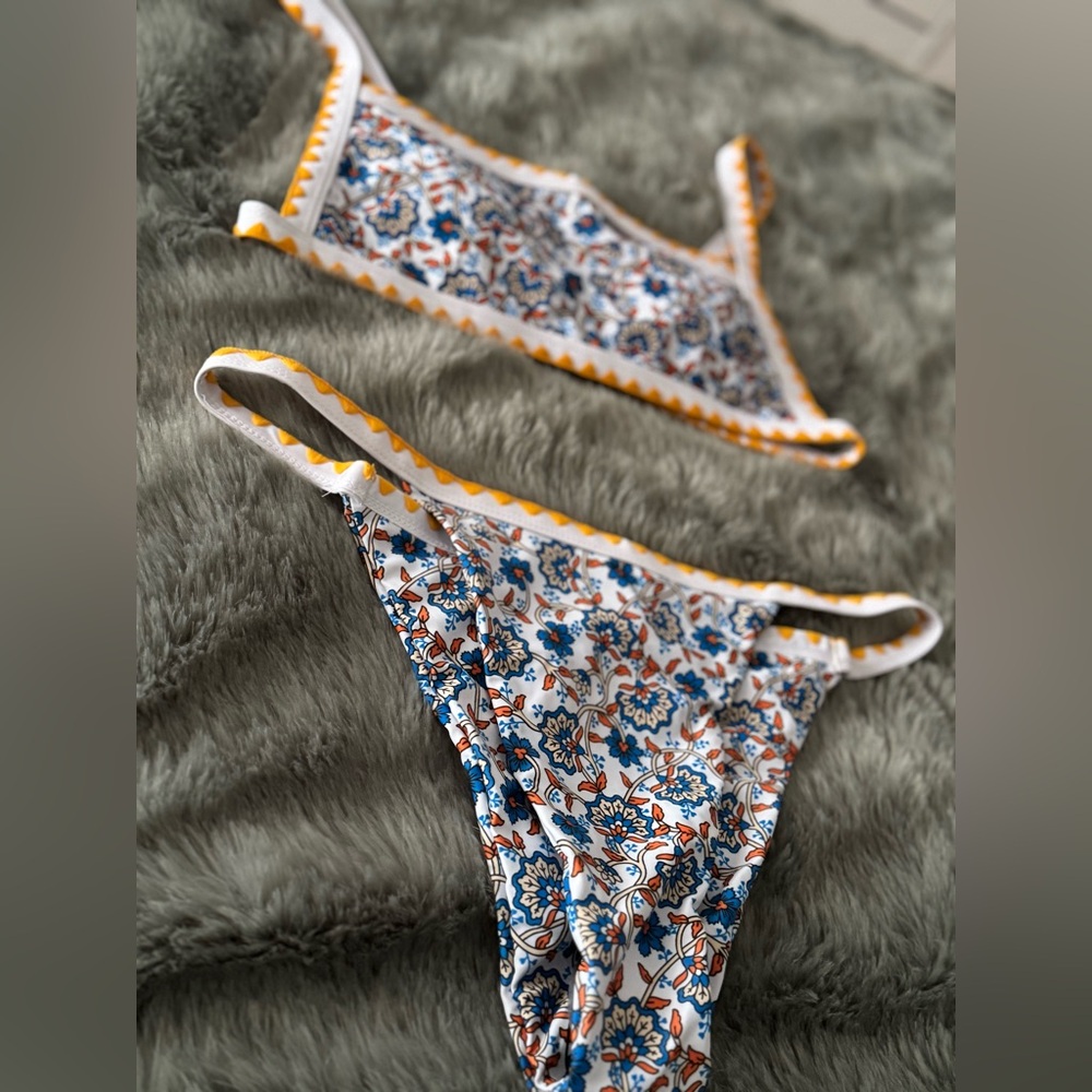 Floral Bikini with Yellow detailing NWOT